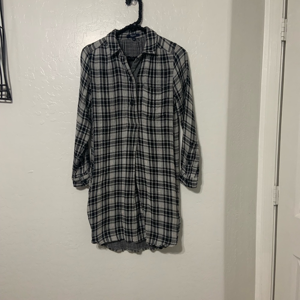 Madewell Flannel Plaid Shirt Dress with Pockets.